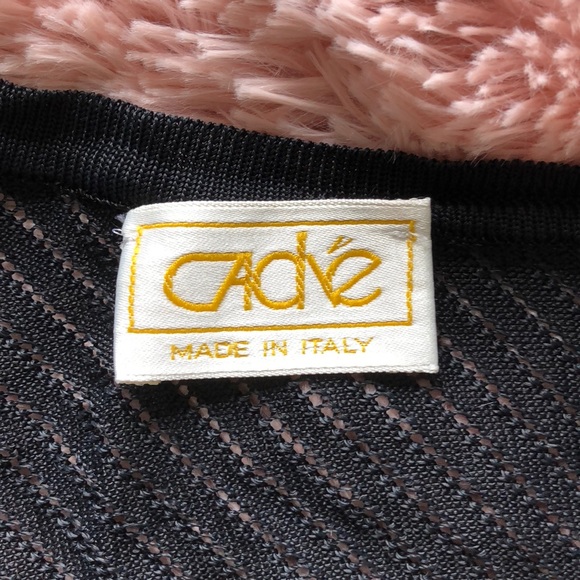 Cache semi-sheer black cover-up with long sleeves - Picture 3 of 6